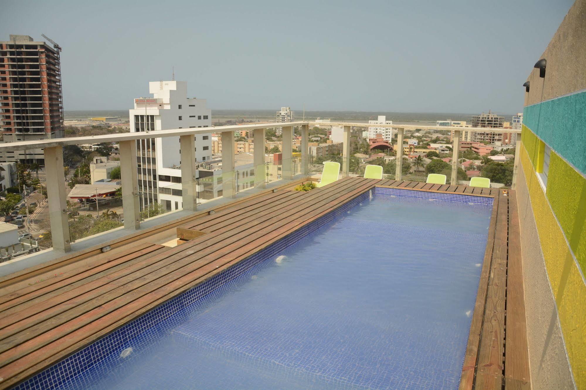Bh Barranquilla Hotel Luaran gambar
